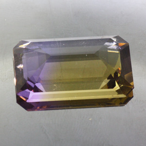 พลอยร้านเจมส์อินเลิฟ , GemInLove Gemstone 