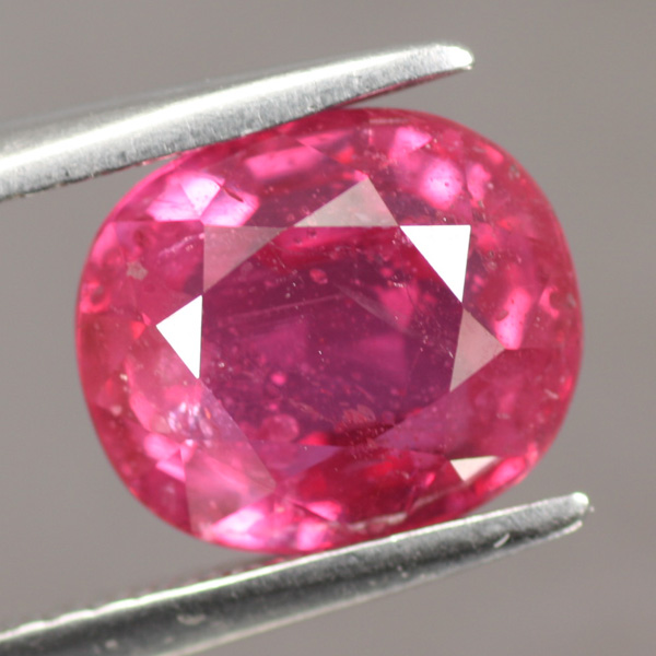 พลอยร้านเจมส์อินเลิฟ , GemInLove Gemstone