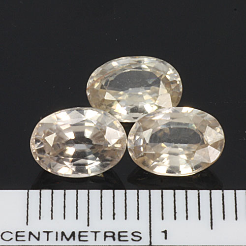 พลอยร้านเจมส์อินเลิฟ , GemInLove Gemstone 