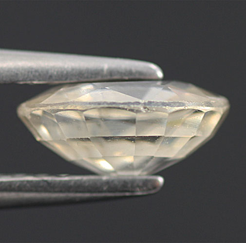 พลอยร้านเจมส์อินเลิฟ , GemInLove Gemstone