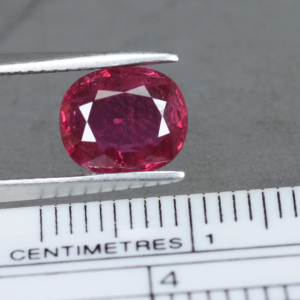 พลอยร้านเจมส์อินเลิฟ , GemInLove Gemstone 