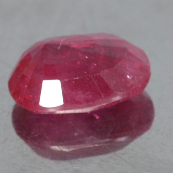 พลอยร้านเจมส์อินเลิฟ , GemInLove Gemstone