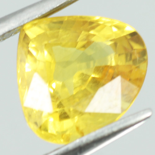 พลอยร้านเจมส์อินเลิฟ , GemInLove Gemstone