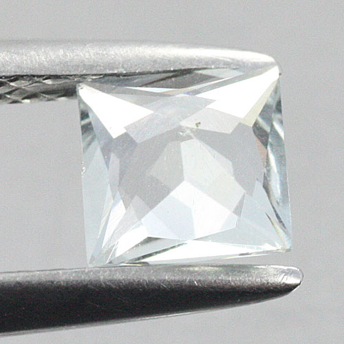 พลอยร้านเจมส์อินเลิฟ , GemInLove Gemstone