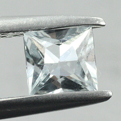 พลอยร้านเจมส์อินเลิฟ , GemInLove Gemstone