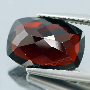 พลอยร้านเจมส์อินเลิฟ , GemInLove Gemstone