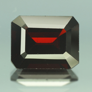 พลอยร้านเจมส์อินเลิฟ , GemInLove Gemstone