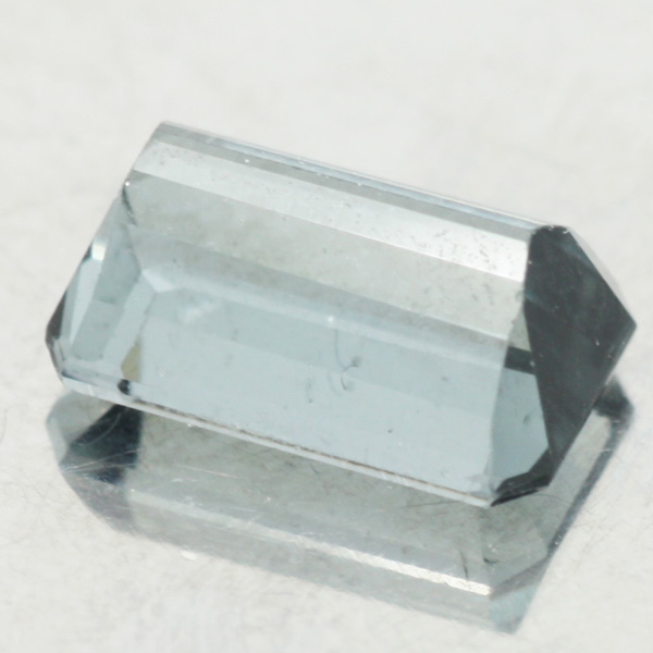 พลอยร้านเจมส์อินเลิฟ , GemInLove Gemstone