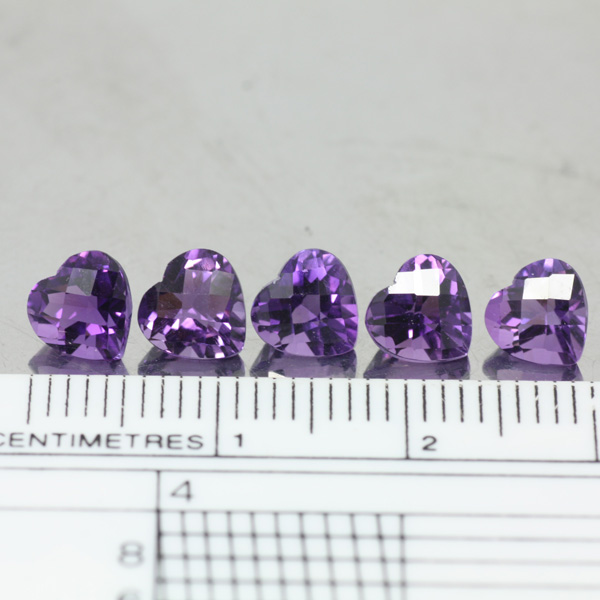 พลอยร้านเจมส์อินเลิฟ , GemInLove Gemstone