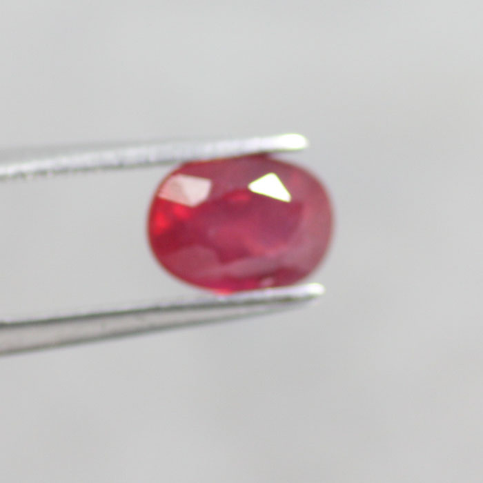 พลอยร้านเจมส์อินเลิฟ , GemInLove Gemstone