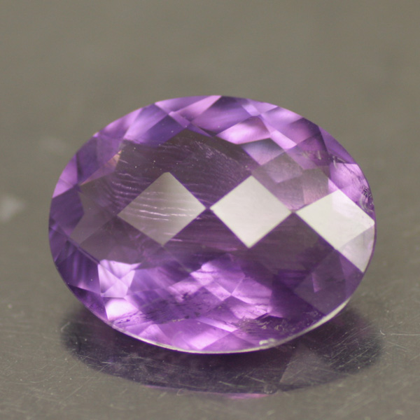 พลอยร้านเจมส์อินเลิฟ , GemInLove Gemstone