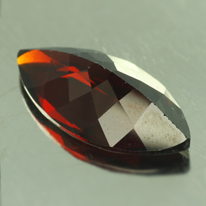 พลอยร้านเจมส์อินเลิฟ , GemInLove Gemstone