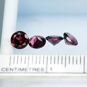 พลอยร้านเจมส์อินเลิฟ , GemInLove Gemstone 