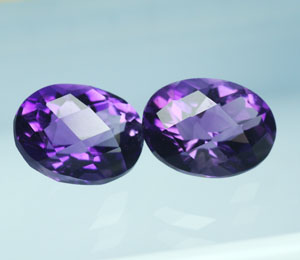 พลอยร้านเจมส์อินเลิฟ , GemInLove Gemstone