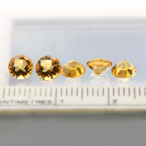 พลอยร้านเจมส์อินเลิฟ , GemInLove Gemstone